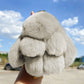 🐰60% RABATT NU! 🏆 Handgjorda mjuka kaninpompomberlocker – Söt design, premiumgarn och perfekt för väskor/nycklar 🎀