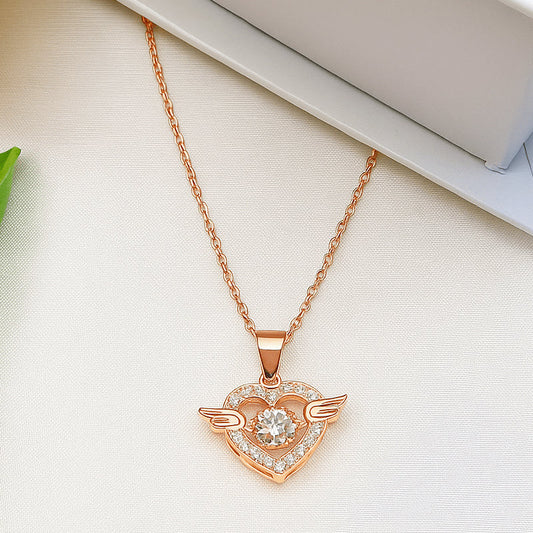 🎁Köp 1 få 1 gratis✨Elegant Vingat Hjärthänge Halsband